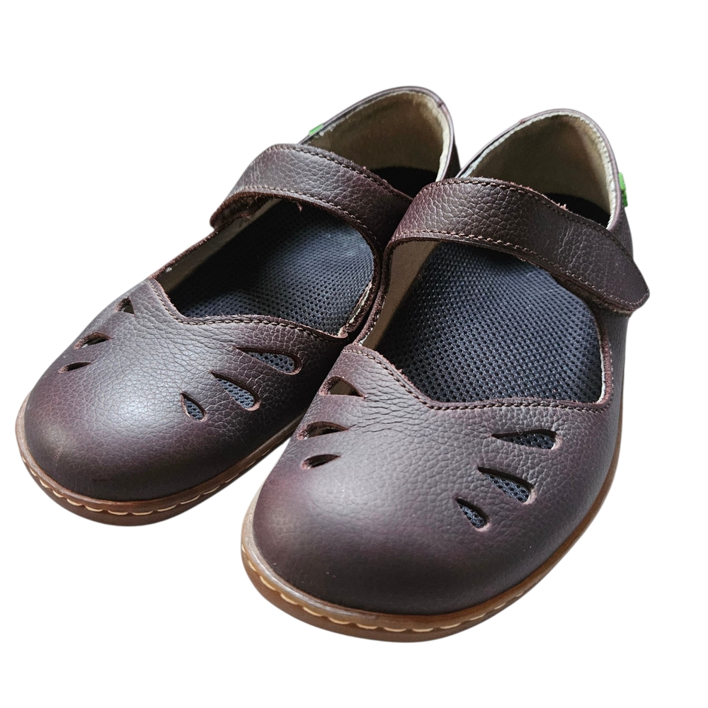 El Naturalista Chocolate Brown Leather Flats with Cutout Design